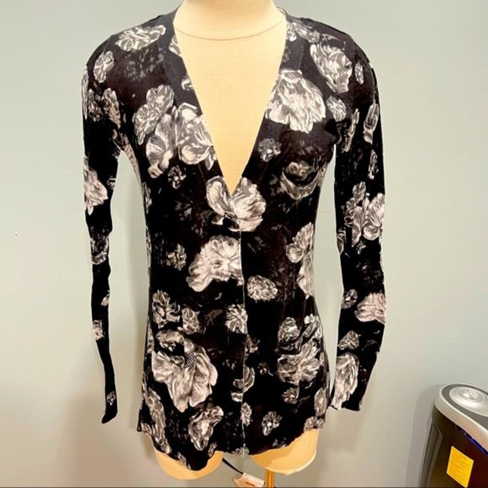 Prabal Gurung Meet The Parents Black & White Floral Print V Neck Button Cardigan
